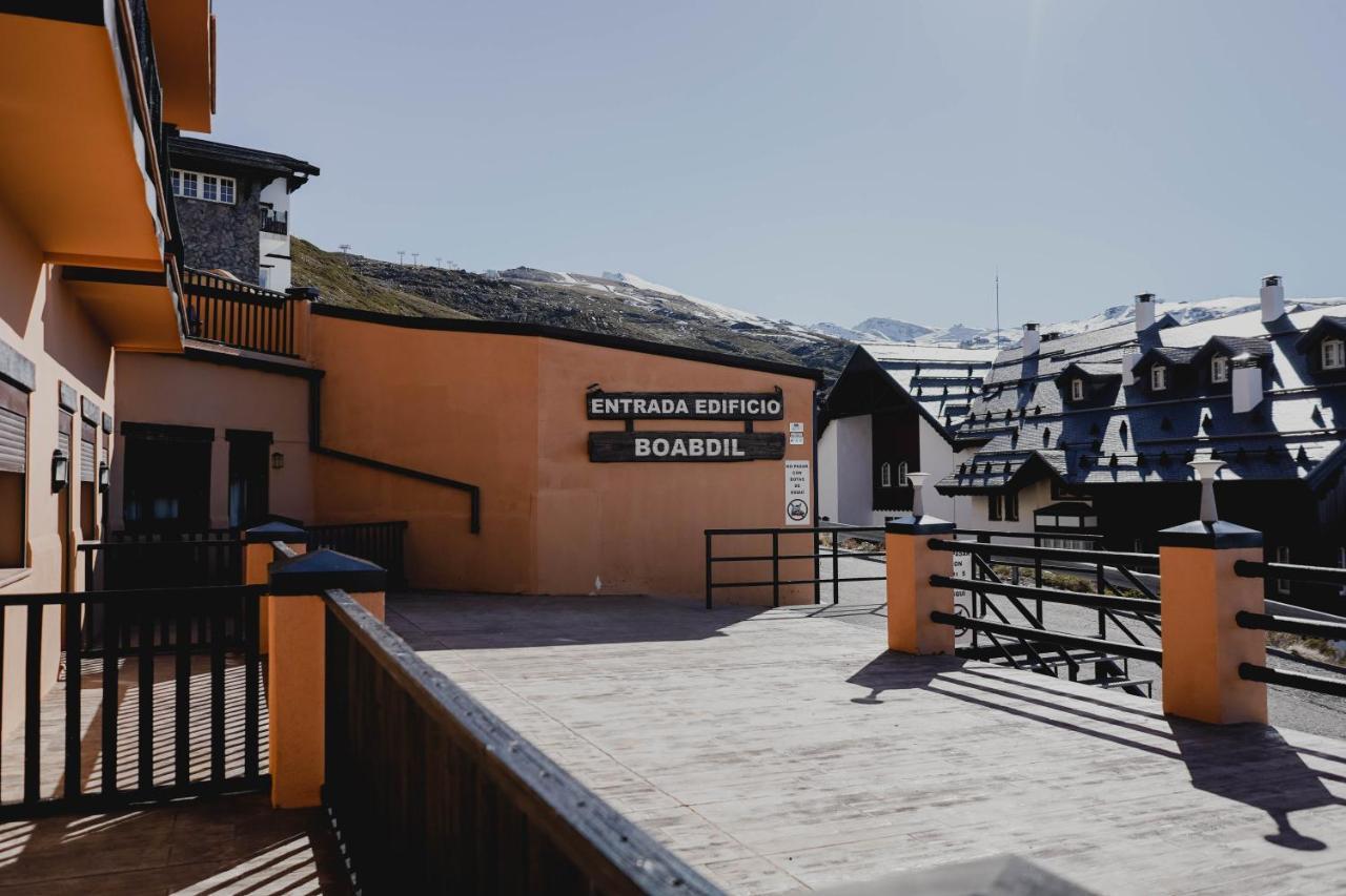 Apartamentos Boabdil Sierra Nevada Eksteriør billede