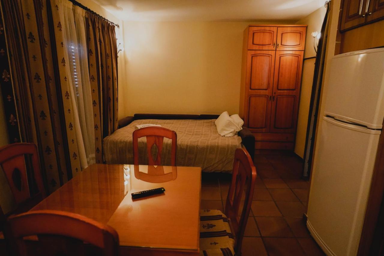 Apartamentos Boabdil Sierra Nevada Eksteriør billede