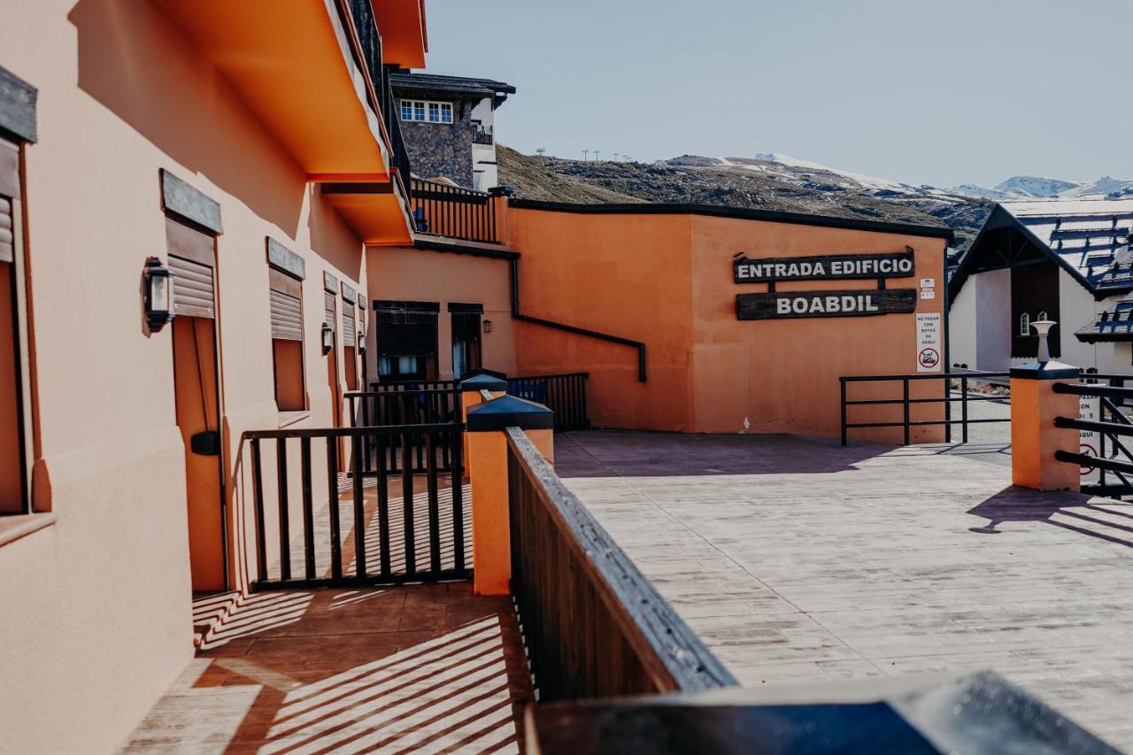 Apartamentos Boabdil Sierra Nevada Eksteriør billede
