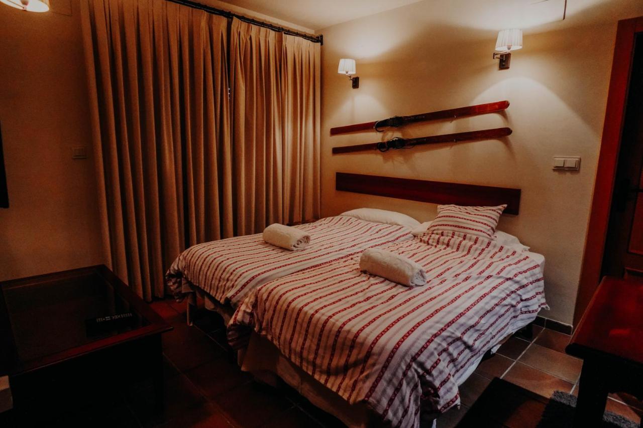 Apartamentos Boabdil Sierra Nevada Eksteriør billede