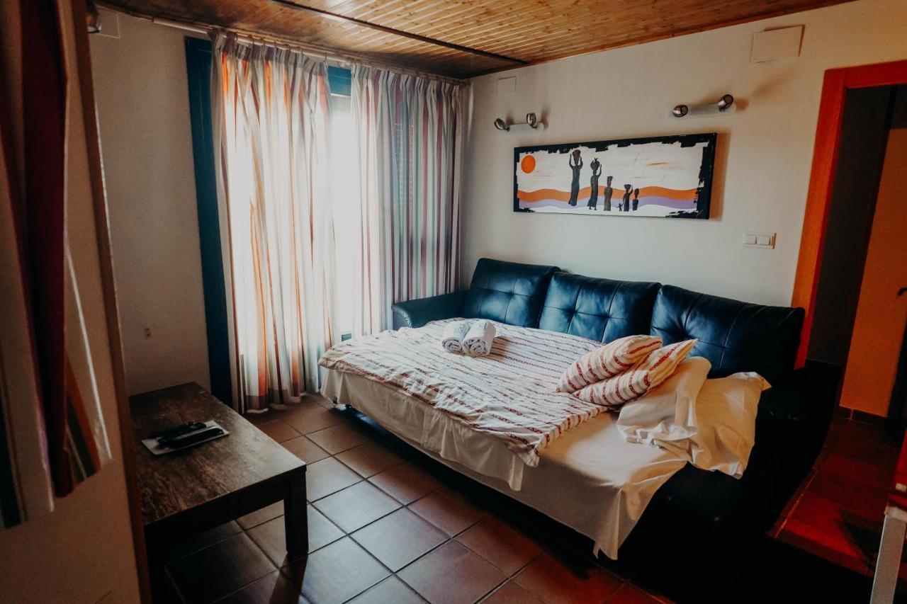 Apartamentos Boabdil Sierra Nevada Eksteriør billede