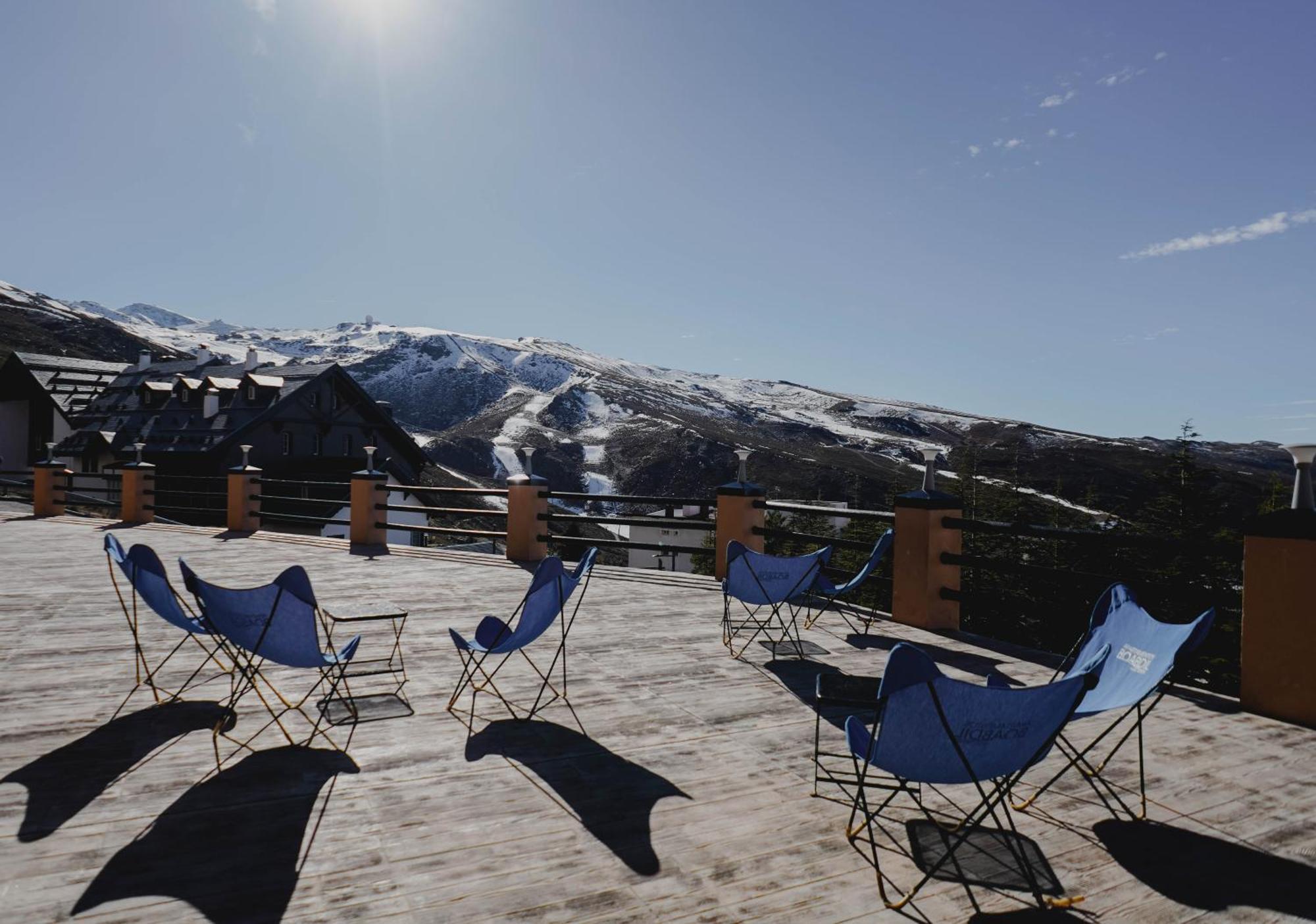 Apartamentos Boabdil Sierra Nevada Eksteriør billede