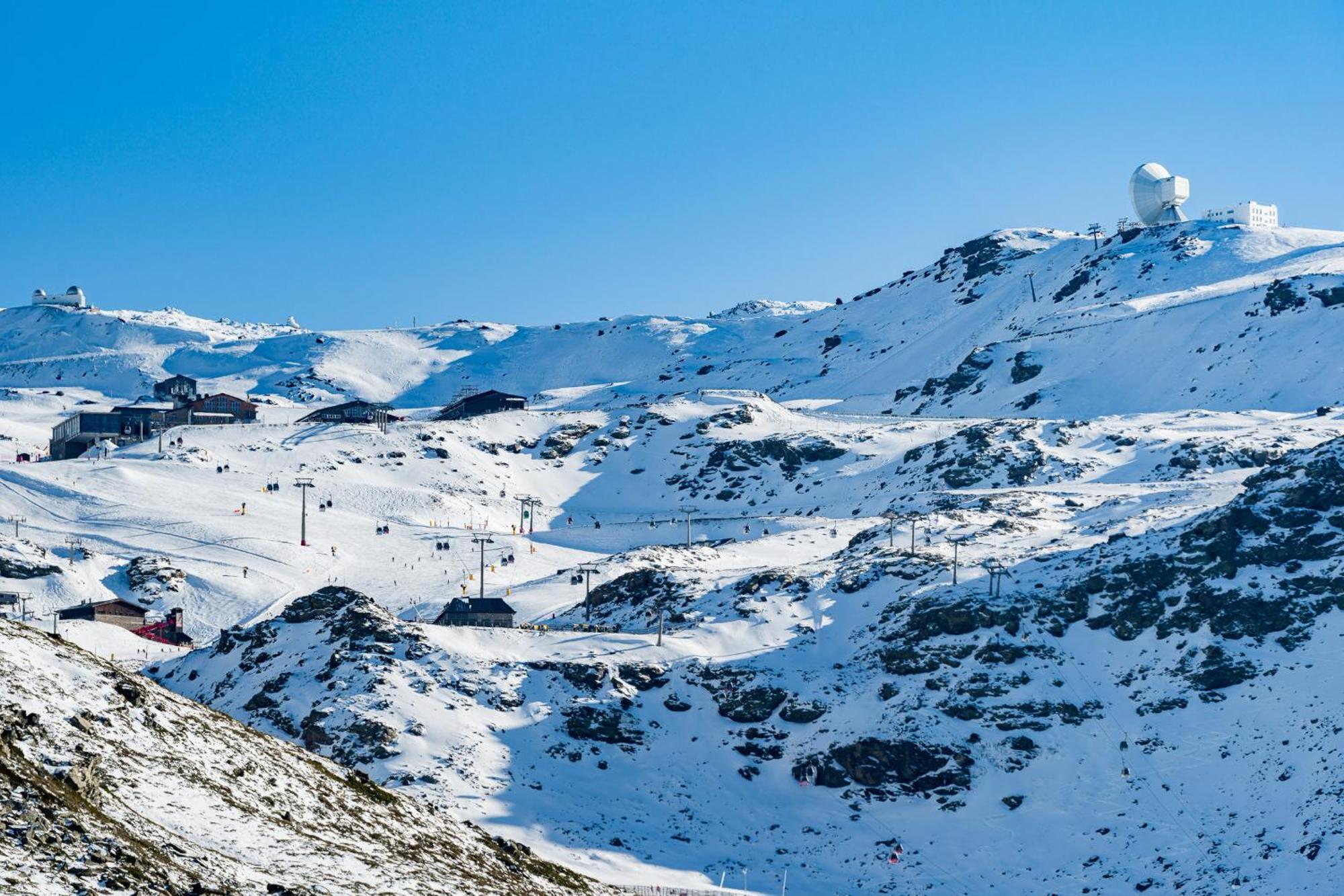 Apartamentos Boabdil Sierra Nevada Eksteriør billede